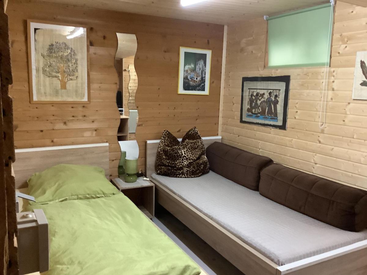 Gemuetliches Zimmer Im Seterant/Untergeschoss Ессен Екстер'єр фото