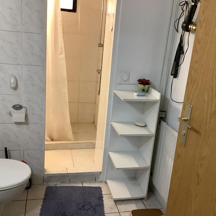 Gemuetliches Zimmer Im Seterant/Untergeschoss Ессен Екстер'єр фото